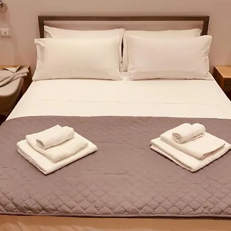 Konukevi Holidays Rooms XX Settembre 228 La Spezia